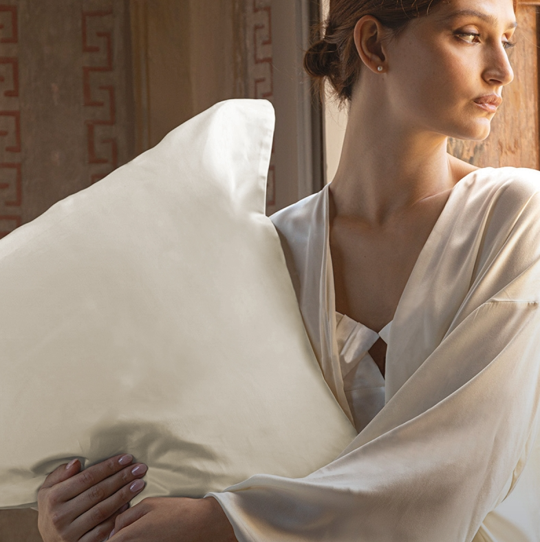 Față de pernă din mătase La Galleria 50X80