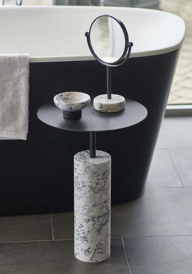 Nero Alba Săpunieră