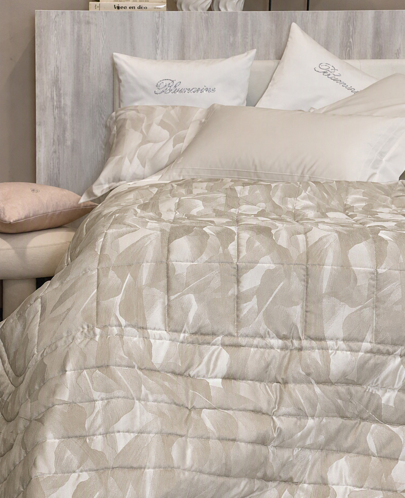 Vera Bedspread 270X270 beige