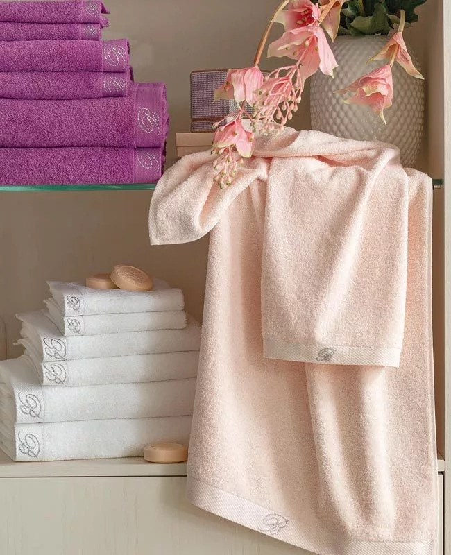 Set 2 prosoape baie Benessere White