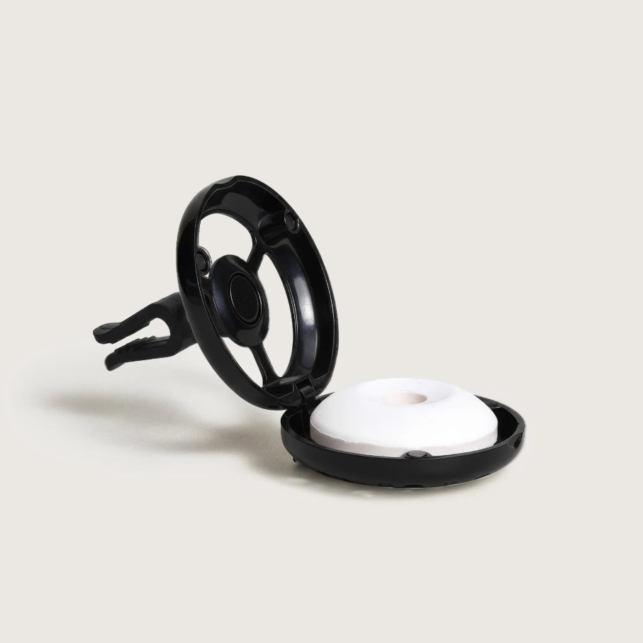 Car Diffuser Ophelia + decorative keychain (silver)